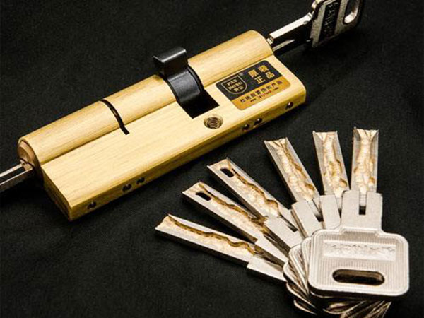 桂林24小时上门开锁公司